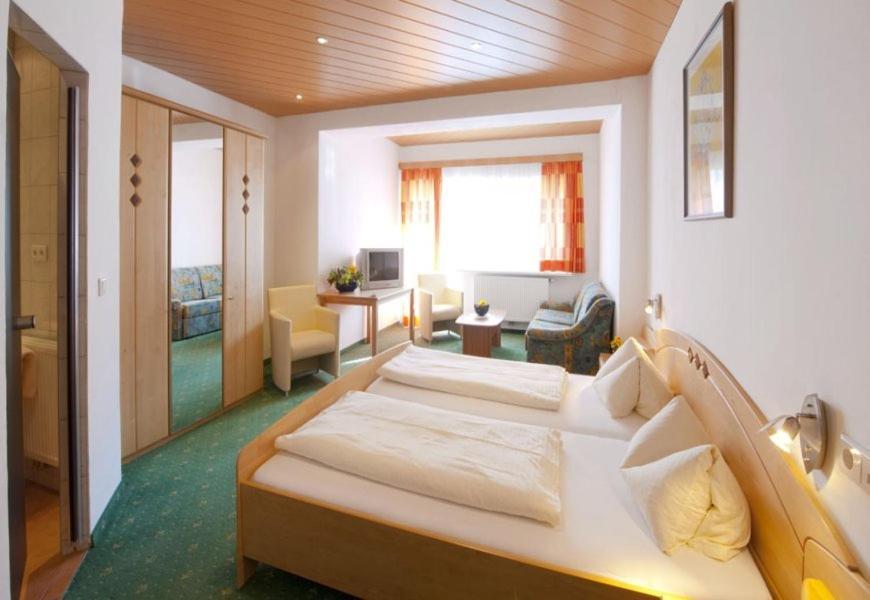 Clubhotel Götzens Eksteriør billede